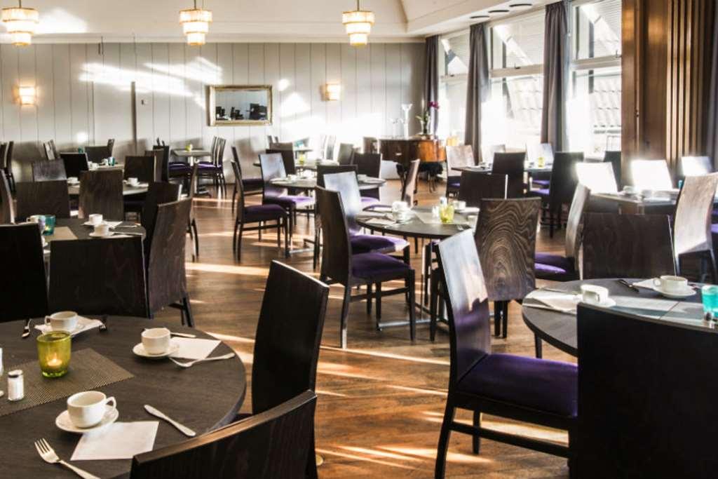 Home Hotel Park Χάλντεν Εστιατόριο φωτογραφία